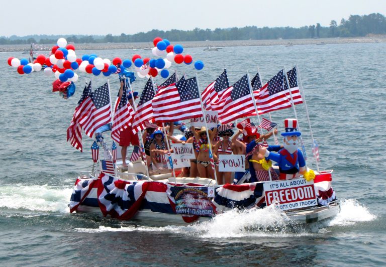 2nd Annual 4th of July Boat Parade Vero News