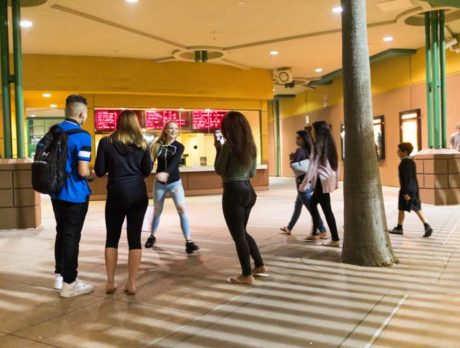 Mall bans younger teens unless they’re with parent