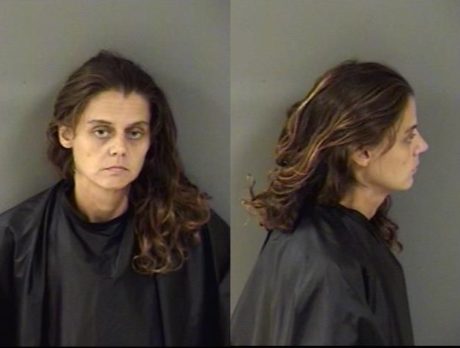 Woman suspected of OD’ing on drugs while 5-year-old in room