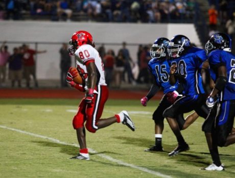 Vero Beach Defeats Sebastian River; 26-14.