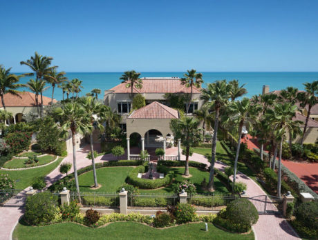 Oceanfront gem ideal for family life and entertaining
