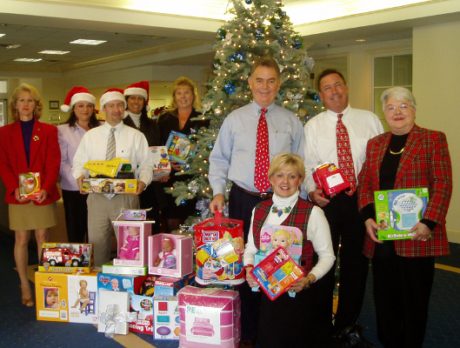 Marine Bank Supports Children’s Home Society