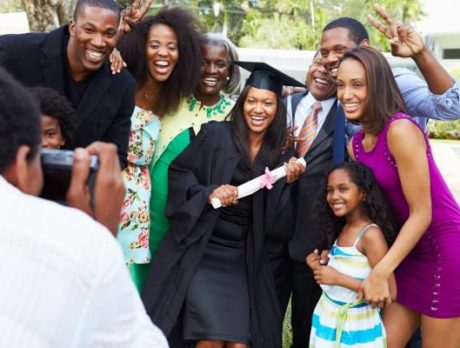 Families are Tapping More Scholarships and Grants to Pay for College