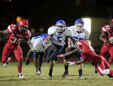 Vero Beach celebrates homecoming with a 35-14 win over Wellington