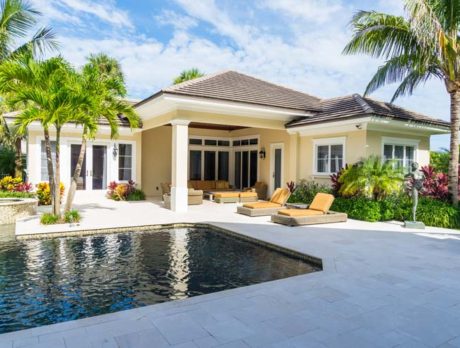 Prime Riomar property offers golf course and ocean views
