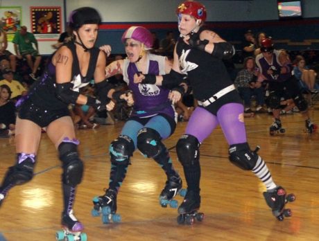 Vandalettes terrorize Roller Girls 130-82 in roller derby bout