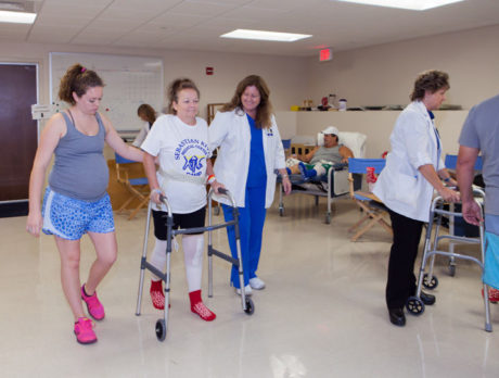 Physical therapy ‘camp’ helps joint replacement patients