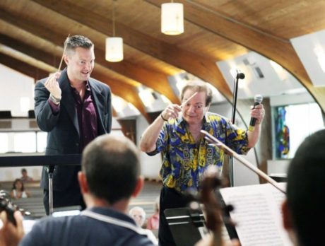 Maestro trains local conductors