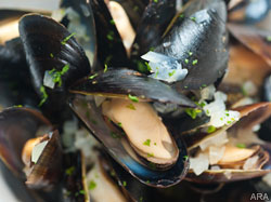 Blue mussels go green: Why sustainable shellfish are safe for your menu