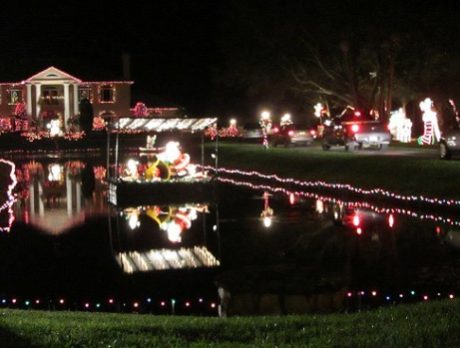 Indian River County celebrates with light displays