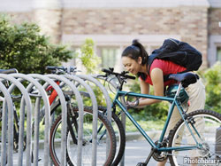 Safety 101: 10 tips parents need to know to keep students’ things safe on campus