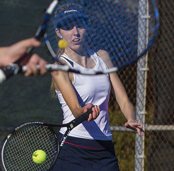 St. Ed’s girls start tennis season on hopeful note