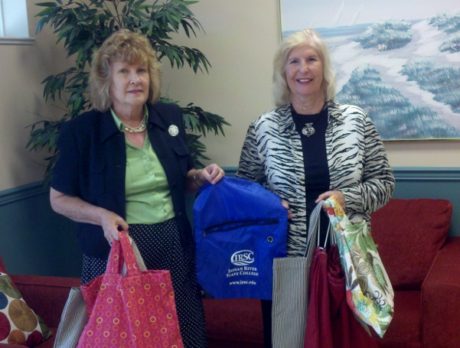 Association of Florida Colleges chapter donates to Children’s Home Society
