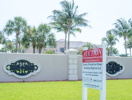 Two homes sell, one doesn’t, in luxury auctions