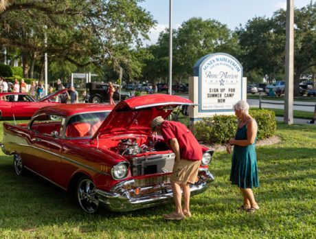 Hot stuff! Classic cars and tunes rev up Riverside
