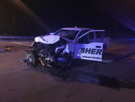 1 hurt in deputy-involved wreck early Sunday