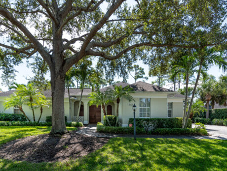Indian River Club courtyard home has much to offer