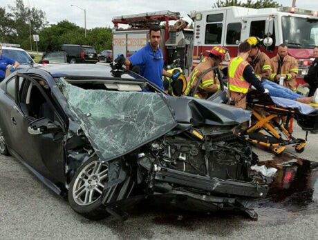 Indian River Blvd. open following wreck that sent 2 to hospitals
