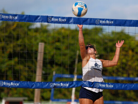 Beach volleyball tournament makes big splash in Vero