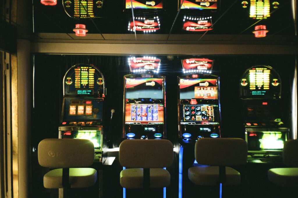 Best Catfishing Empty Arcade Cabinet Slot Machine Casino Real Deep