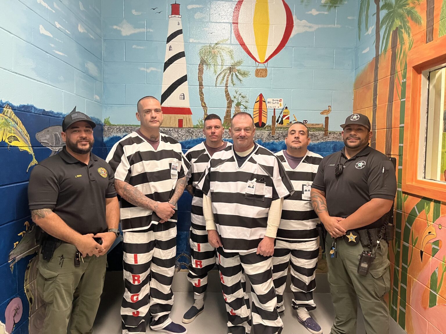 Inmates draw life lessons from painting new mural at IRC Jail Vero News