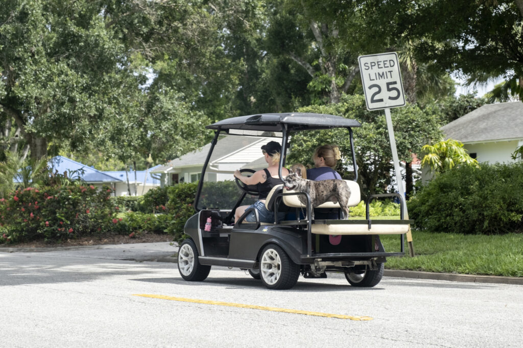 State's new golf cart rules largely par for course here - Vero News