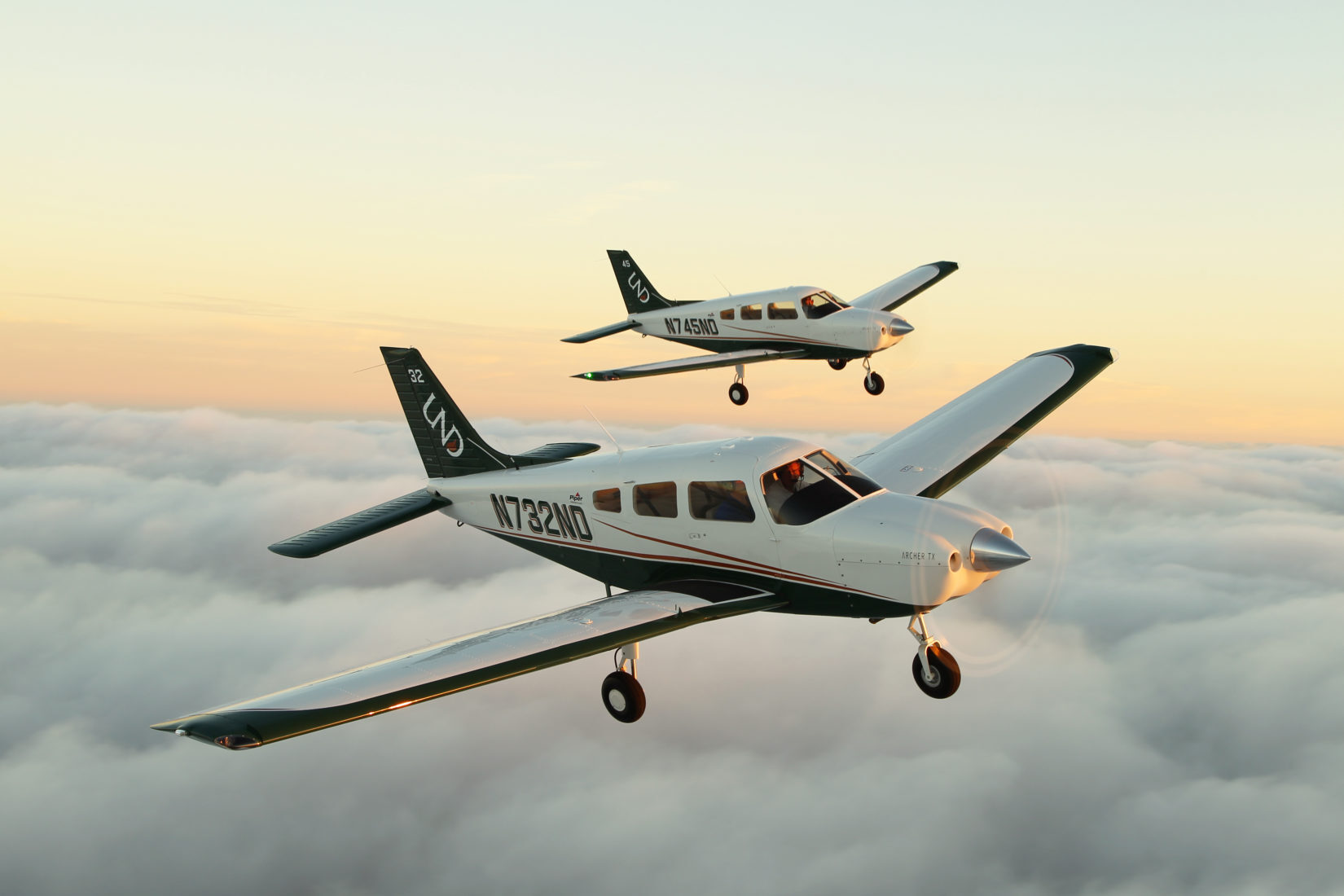 Piper lands a $36 million order from flight school for 90 Archer TX ...