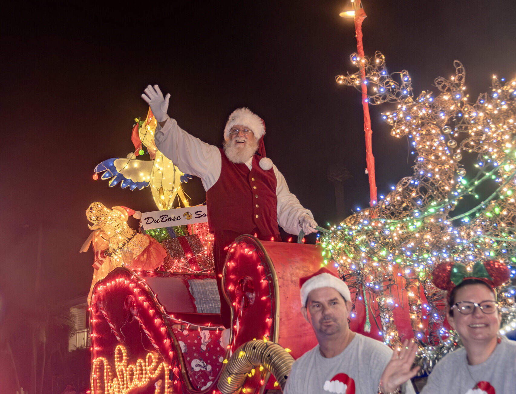 Joyous ‘Christmas Parade’ ushers in holly jolly spirit Vero News