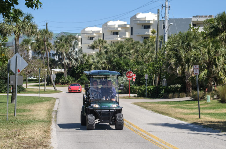 Golf carts can now putter around more Vero streets