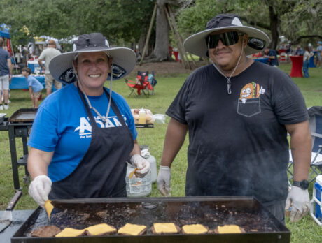 ‘Burgers & Brews Fest’ fundraiser gives taste buds a workout