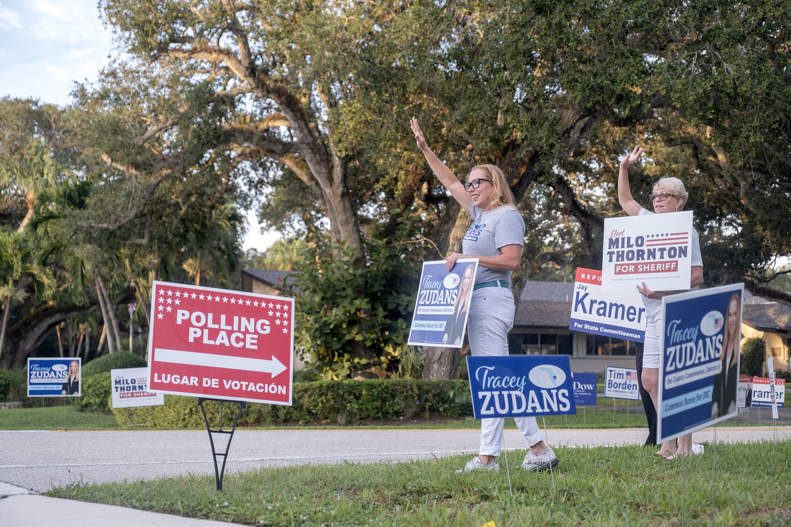 Review in pictures: Excitement on the day of the primaries