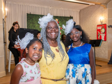 Generosity suits ’em to a ‘Tea’ at Women’s Club’s party