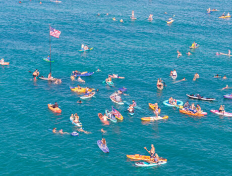 ‘Wreck’-ing crew: Hordes splash and dash in patriotic pilgrimage