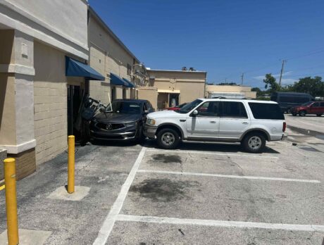 Treasure Coast Plaza briefly evacuated after vehicle crash causes gas leak