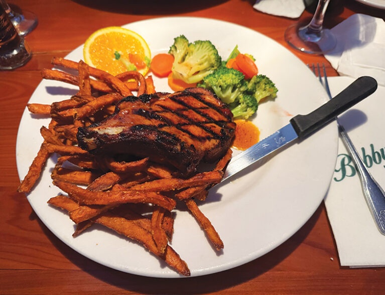 The 32963 Bite-Sized Dining Review: Bobby’s