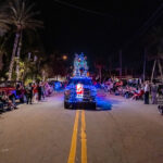 120625 ChristmasParade JoshuaKodis 001