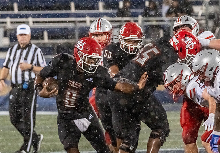 121325 VBHS Football JoshuaKodis 026