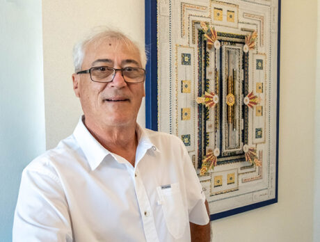 Ingerson’s mesmerizing ‘Pointillist’ mosaics are spot (and dot) on