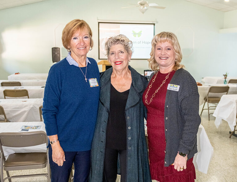 111225 WomenOfHope JoshuaKodis 001