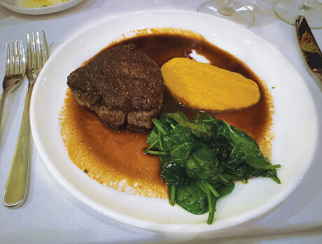 The 32963 Bite-Sized Dining Review: Tradewinds 41