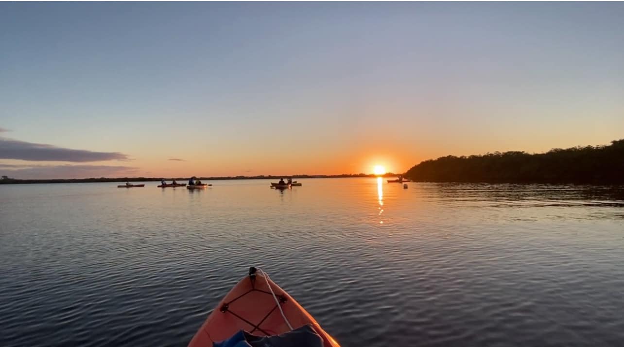sunrise kayak (1)