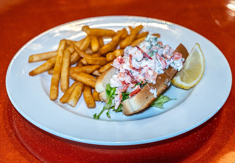 The 32963 Bite-Sized Dining Review: Cooper’s