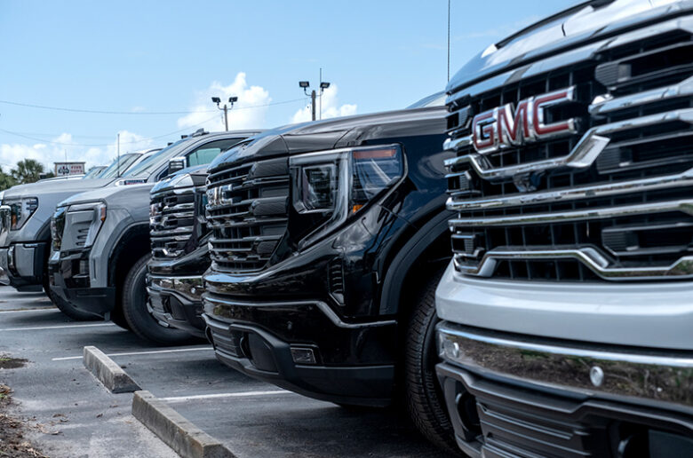 Shores council asked to lift pickup truck ban