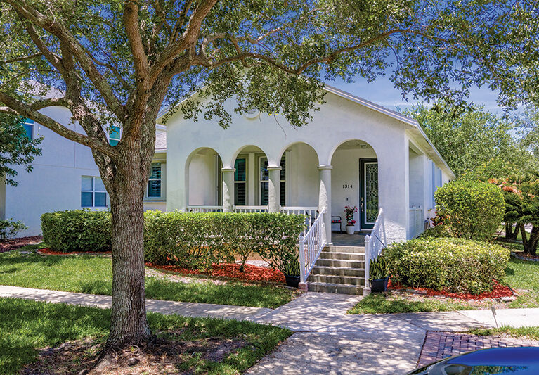 Move-in-ready home awaits in Pointe West South Village