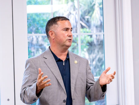 Democrat Darren Soto wants to win over our red county